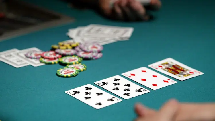 Responsible Gambling Practices at Casino Plus PH